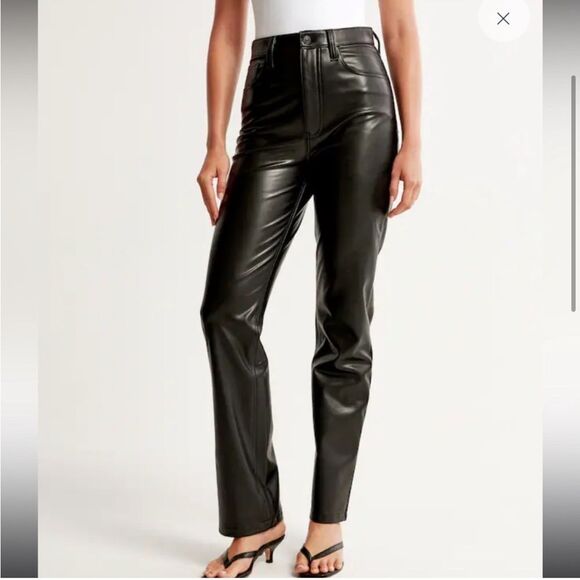 Abercrombie & Fitch Faux Leather 90s Straight Ultra High Rise size 29 / 8s - Picture 1 of 8